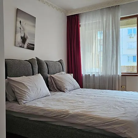 Business Park Retreat: 1br With Mountain View * 소피아