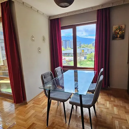 아파트 Business Park Retreat: 1br With Mountain View *