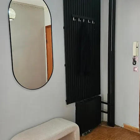 아파트 Business Park Retreat: 1br With Mountain View *