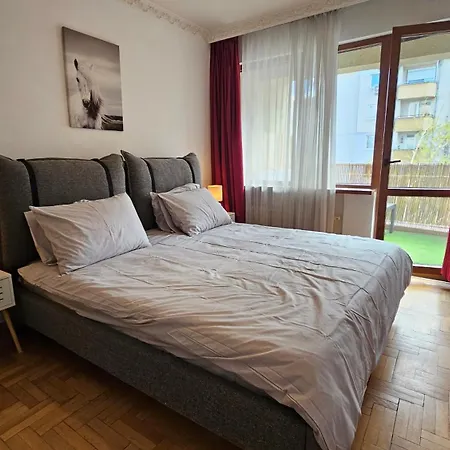 아파트 Business Park Retreat: 1br With Mountain View